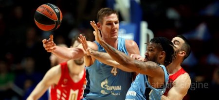 Crvena Zvezda contre Zenit