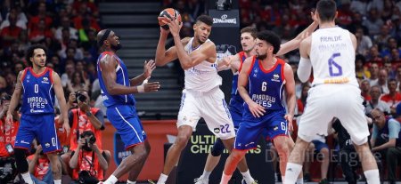 Anadolu Efes contre Real Madrid